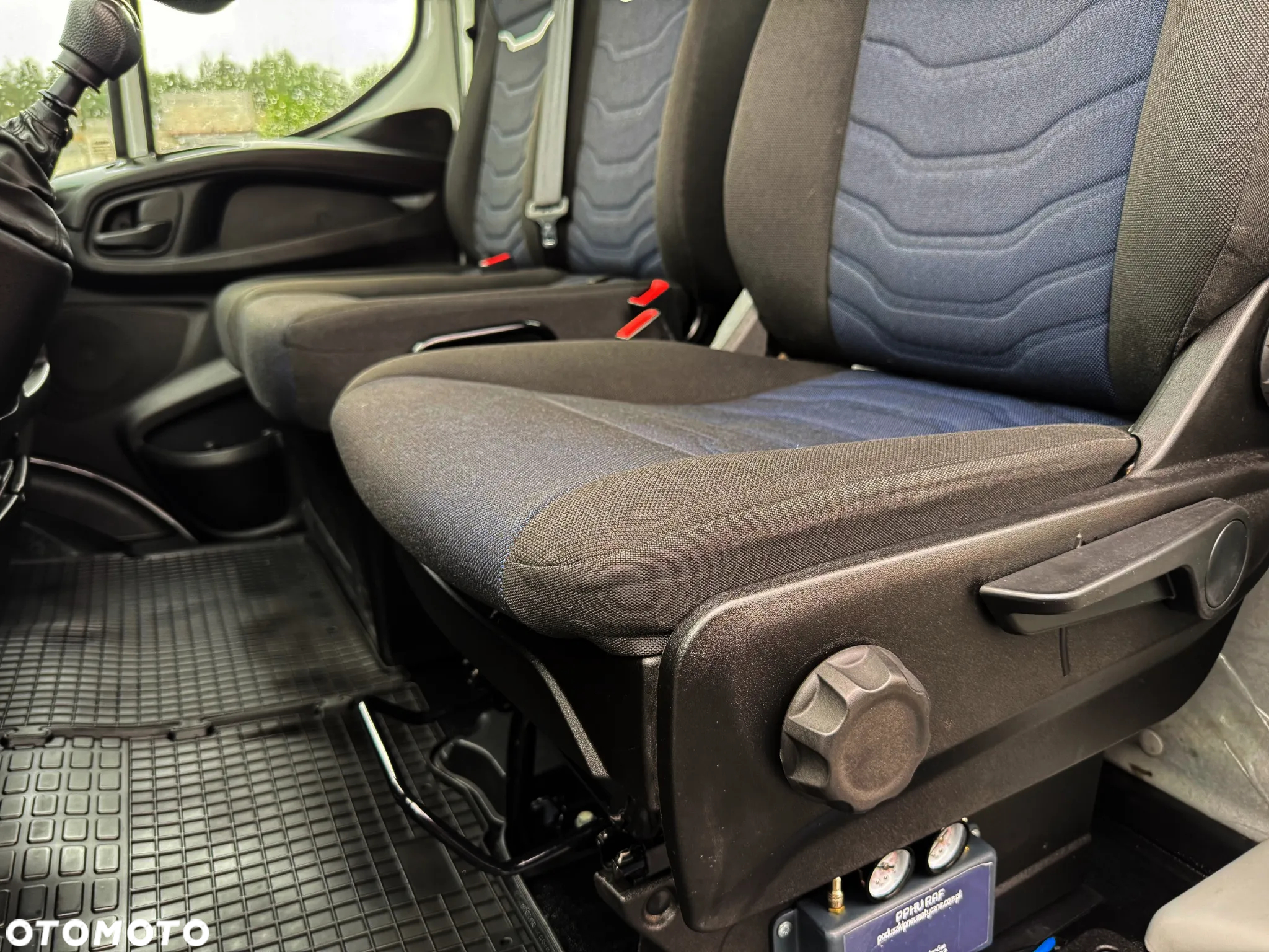 Iveco Daily 35S18 Autolaweta Pomoc Drogowa Laweta Zarejestrowany w PL - 10