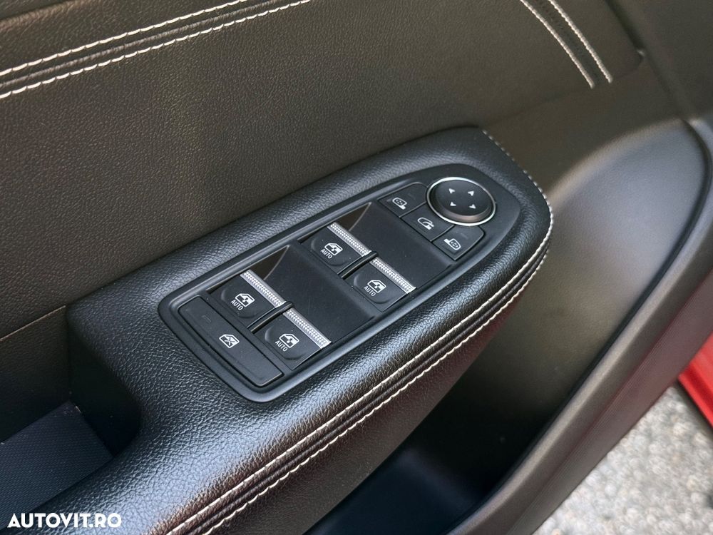 Renault Arkana MHEV 160 EDC Techno - 21