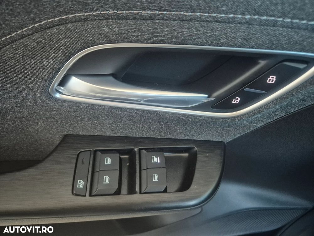 MG ZS HEV Hybrid+ Standard - 26