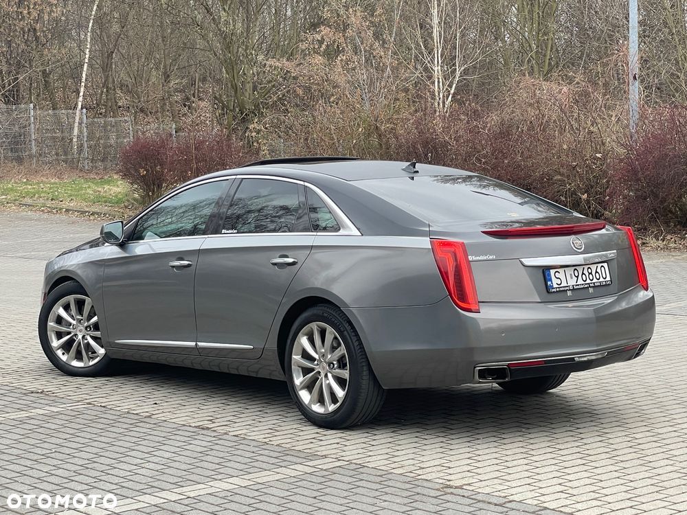 Cadillac XTS - 33