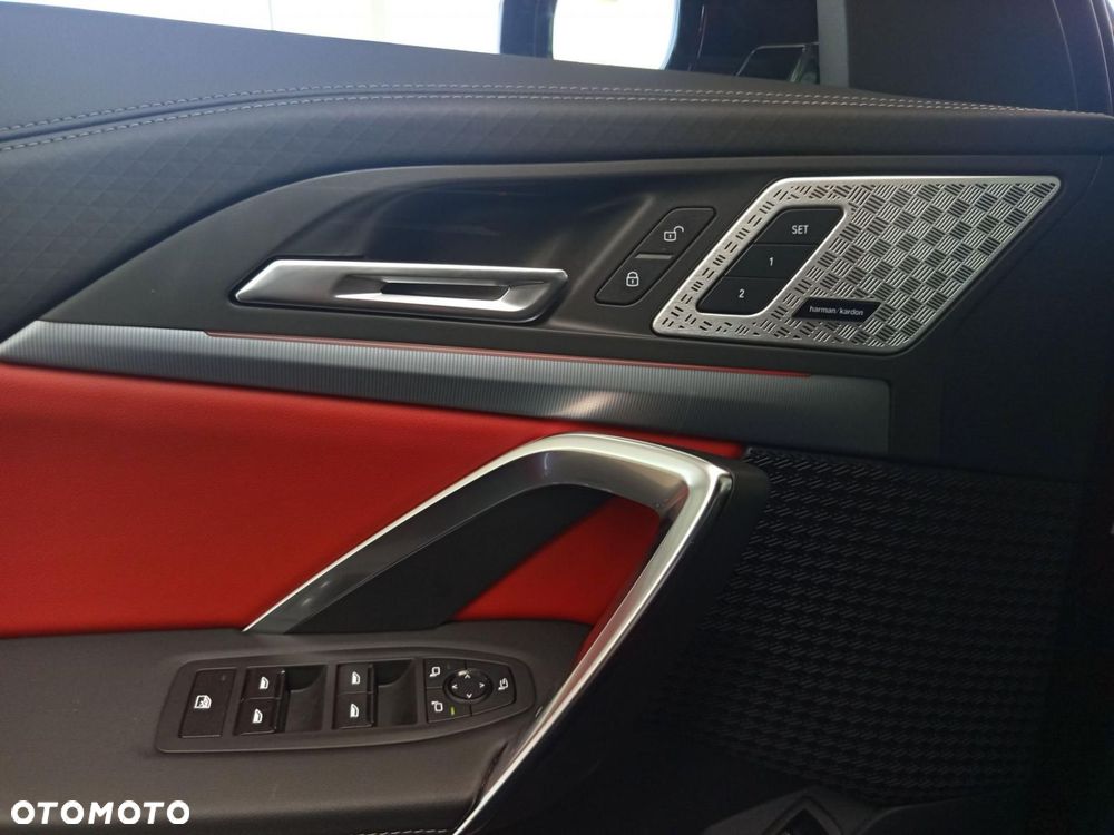 BMW X2 - 27
