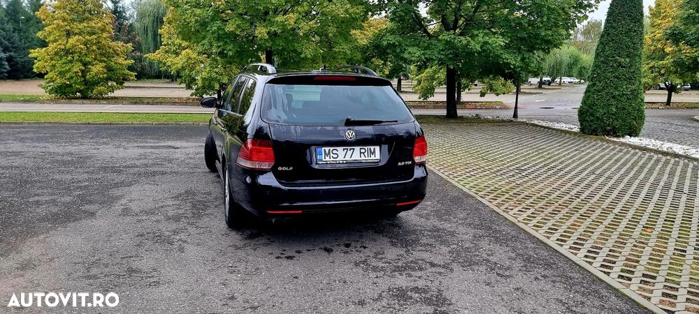 Volkswagen Golf 2.0 TDI DPF DSG MATCH - 3