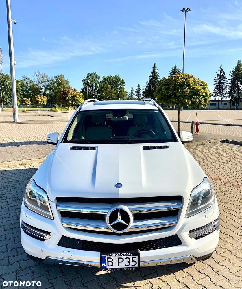 Mercedes-Benz GL 350 BlueTEC 4-Matic - 6