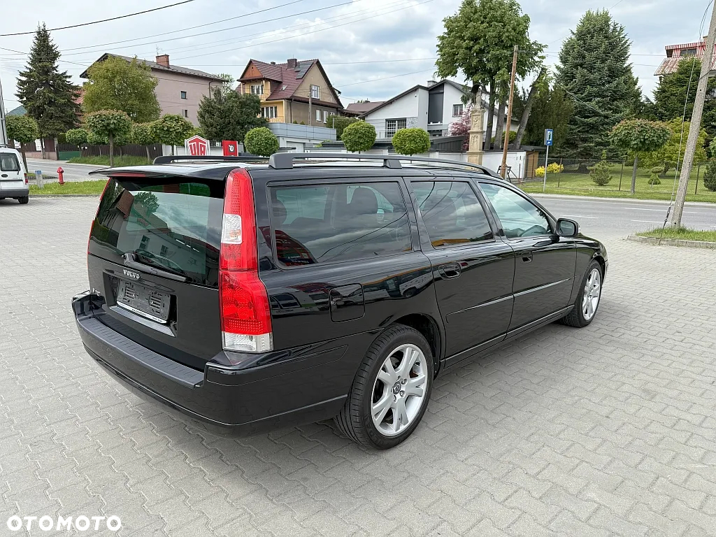 Volvo V70 D5 DPF Momentum - 3