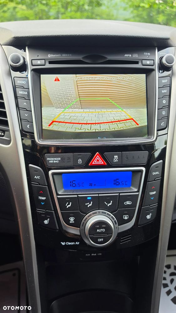 Hyundai i30 1.4 Fifa World Cup Edition - 5