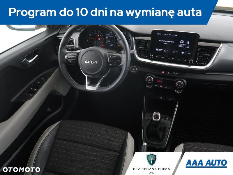 Kia Stonic - 9
