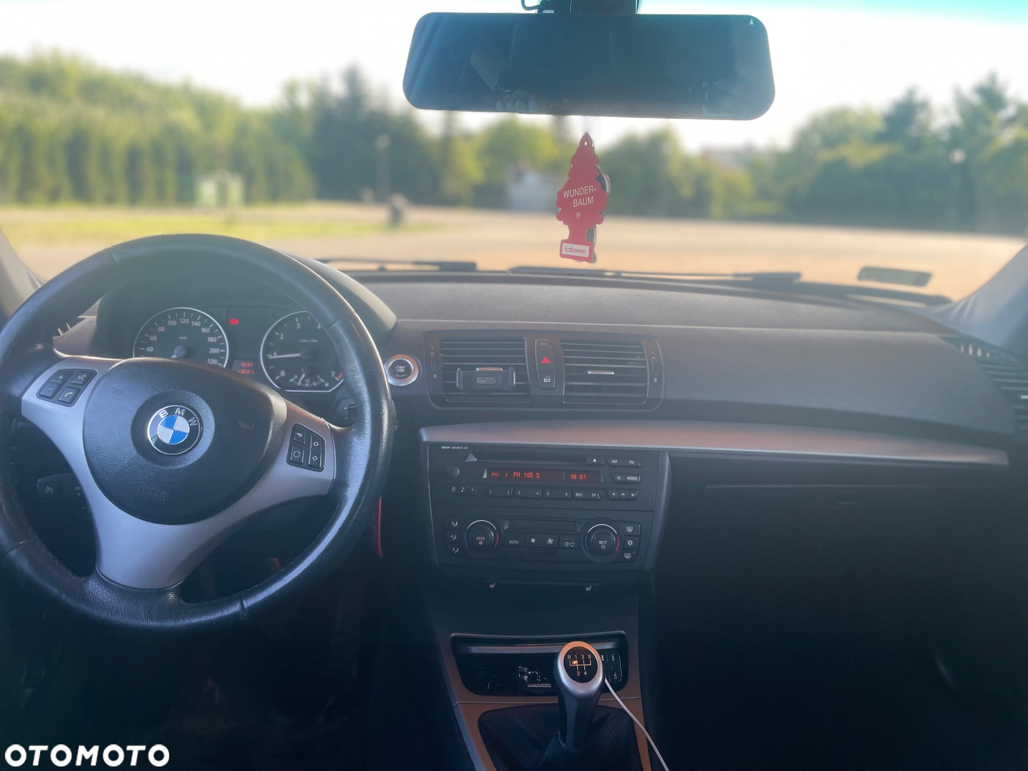 BMW Seria 1 116i - 8