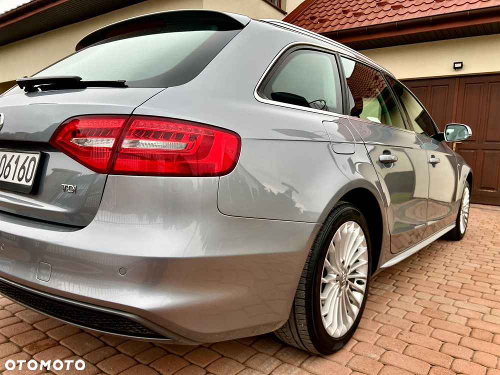 Audi A4 Avant - 11