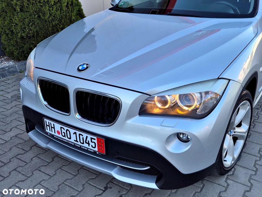 BMW X1 xDrive20d - 11