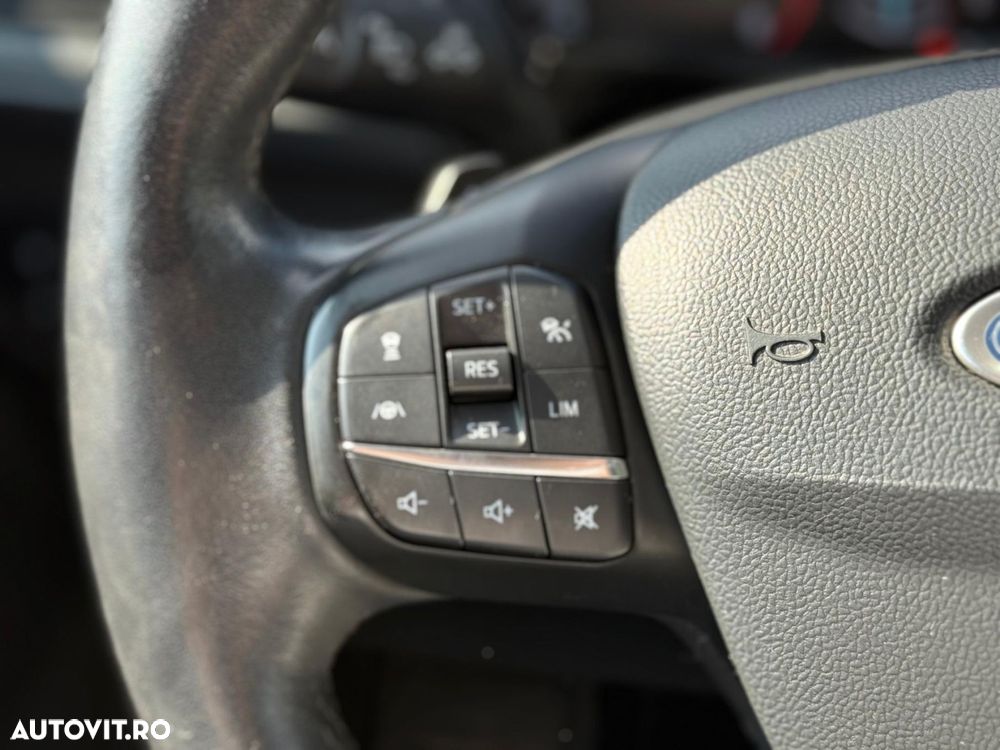 Ford Focus 1.0 EcoBoost Titanium - 19