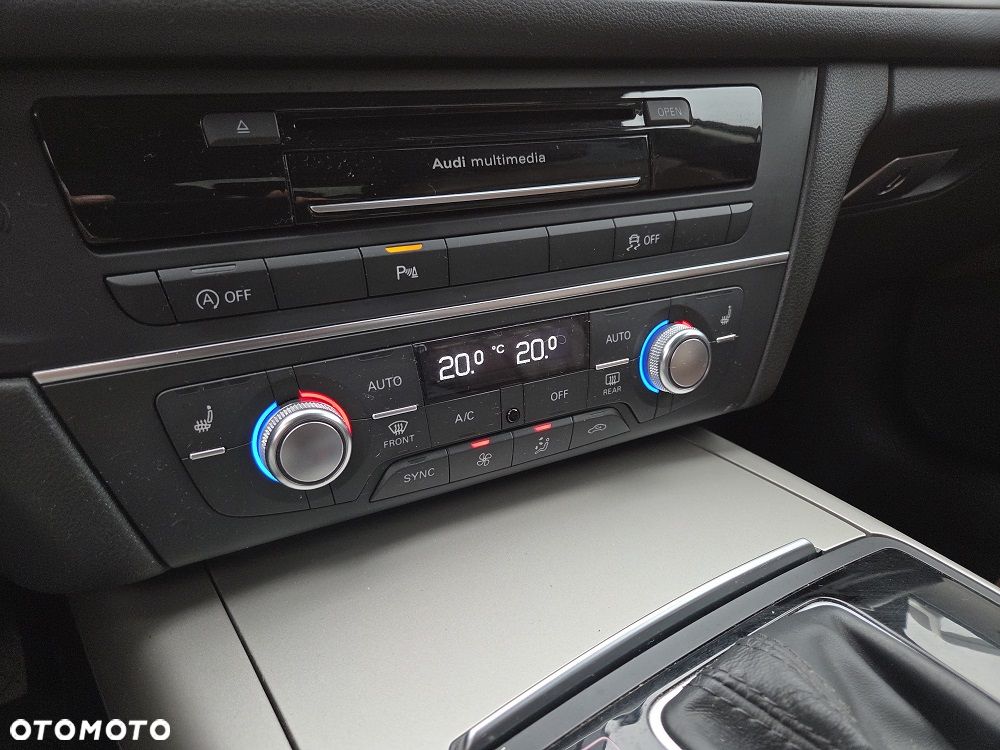 Audi A6 Avant 2.0 TDI quattro S tronic - 25