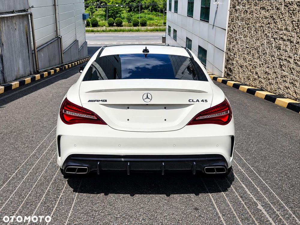 Mercedes-Benz CLA AMG 45 4Matic 7G-DCT - 4