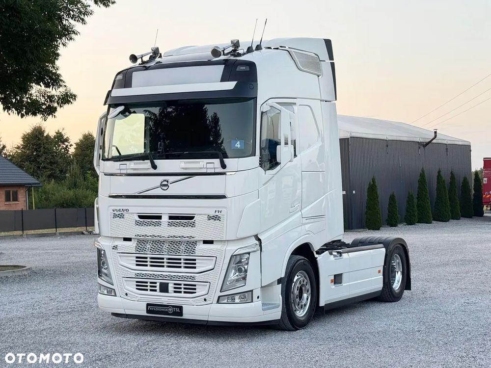 Volvo FH 500 / CAŁE NA PODUCHACH /TELEWIZOR/ACC /  KLIMA POSTOJOWA / XENON / NAVIGACJA / Z NIEMIEC - 2