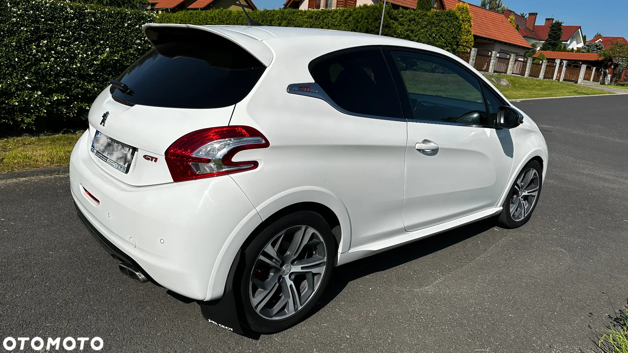 Peugeot 208 1.6 THP GTi - 7