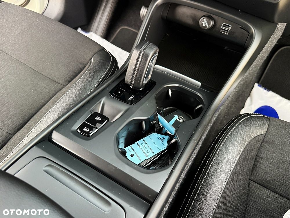 Volvo XC 40 D3 Momentum Pro - 37