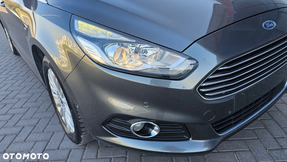 Ford S-Max - 28
