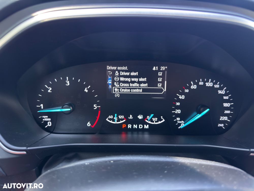 Ford Focus - 24