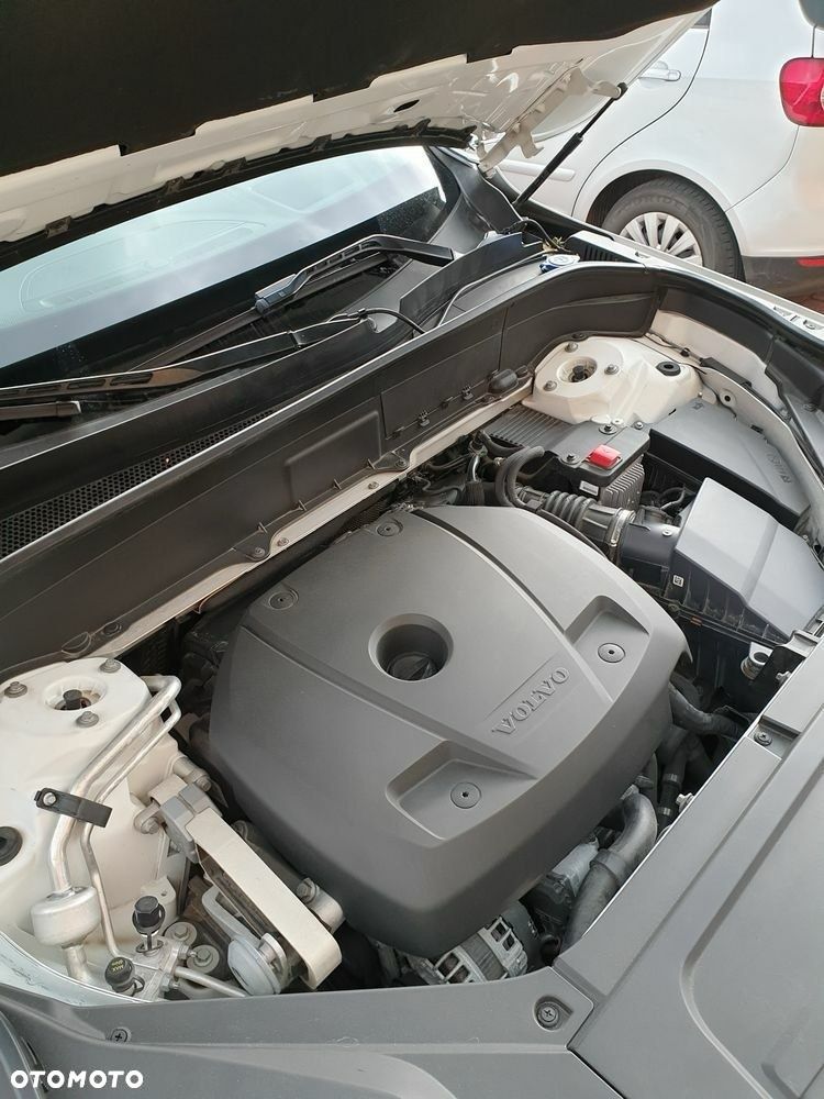 Volvo XC 90 - 5