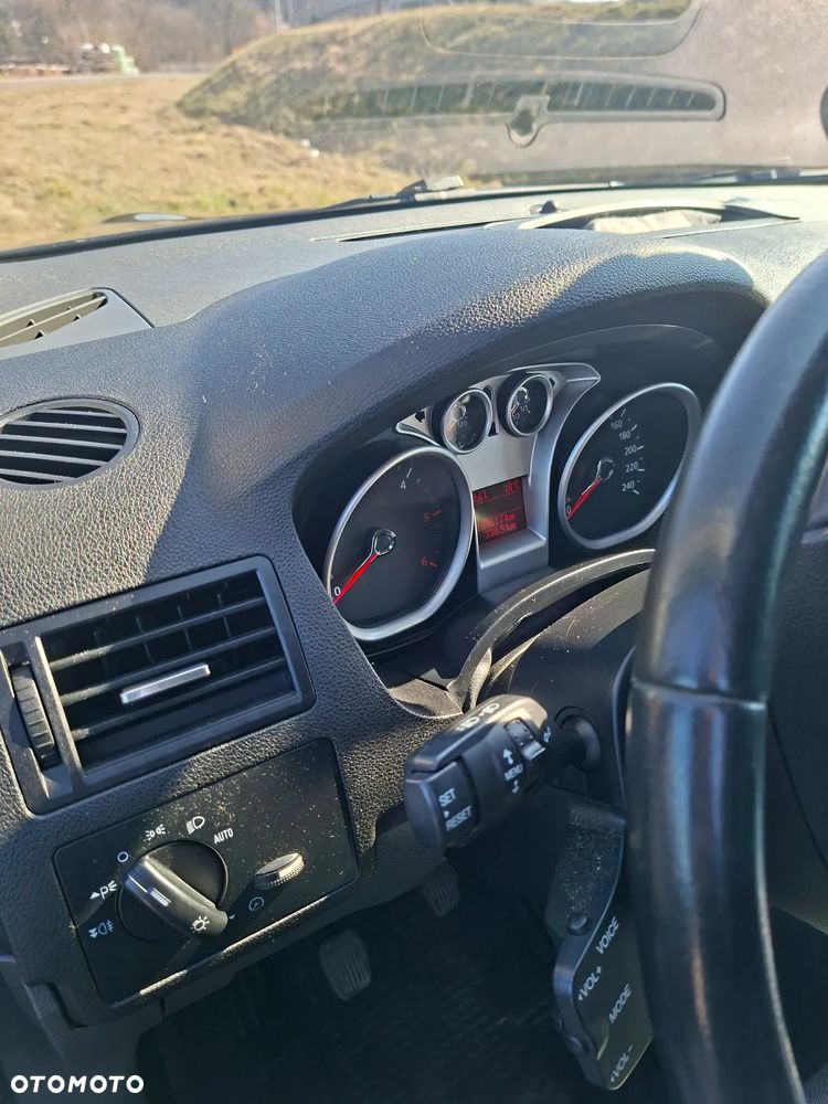 Ford Kuga 2.0 TDCi 4x4 Trend - 9