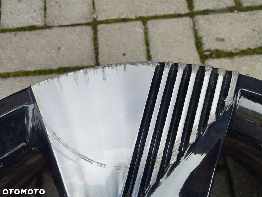 felga renault megane e-tech 7j 18 et34 403002015r - 5