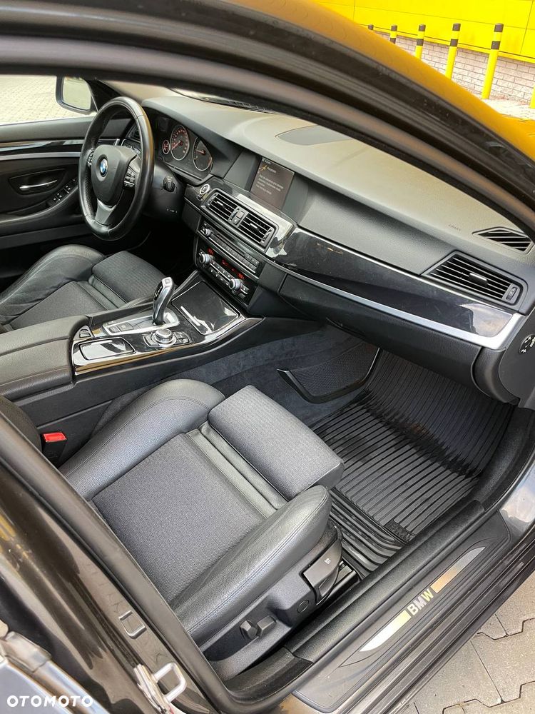 BMW Seria 5 - 25