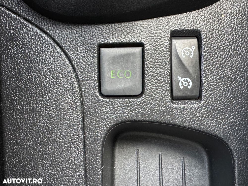 Renault Captur (ENERGY) TCe 90 INTENS - 11