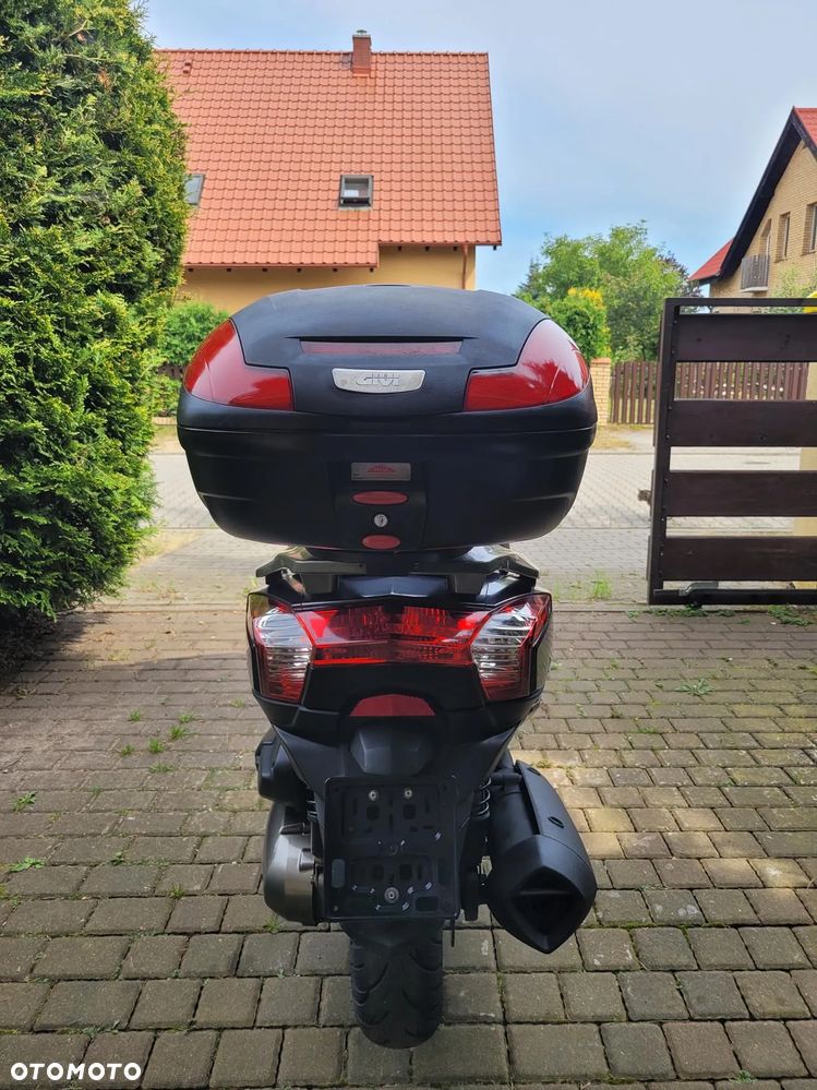 Kymco Downtown - 30