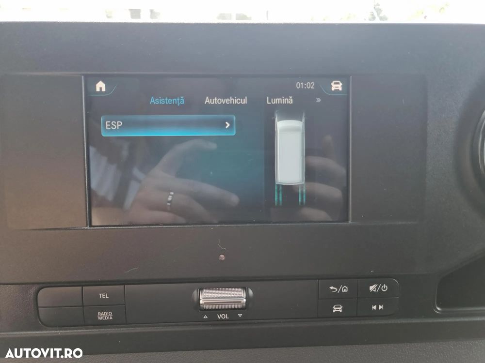 Mercedes-Benz Sprinter - 16