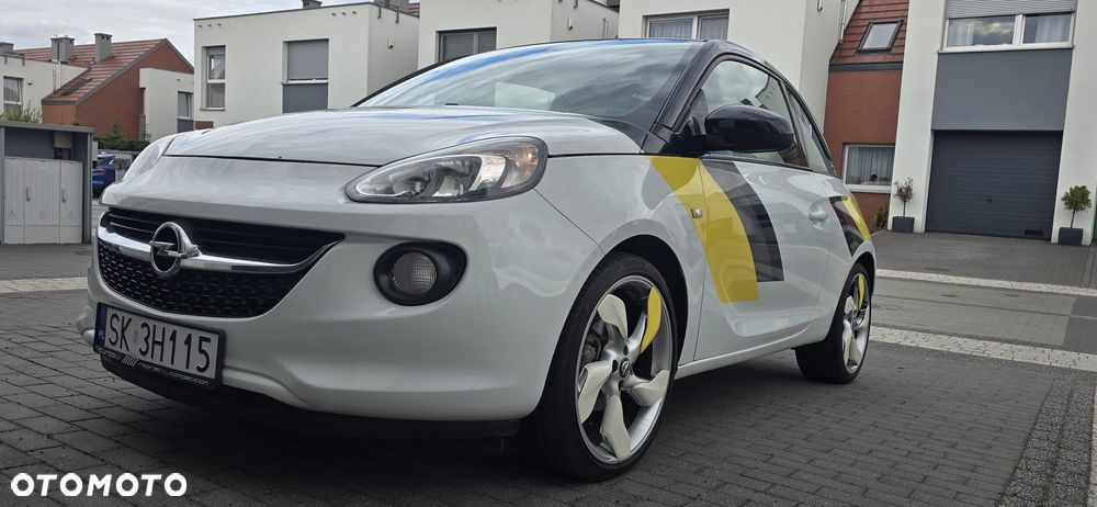 Opel Adam 1.2 - 3