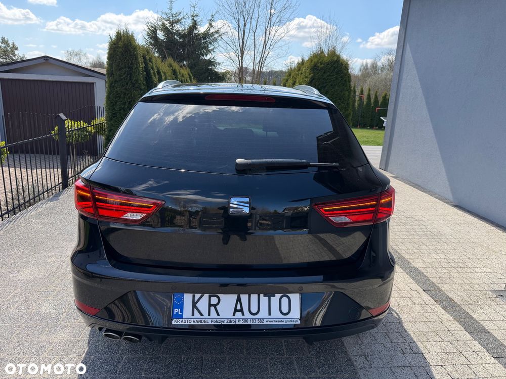 Seat Leon 2.0 TDI DPF DSG Xcellence - 26