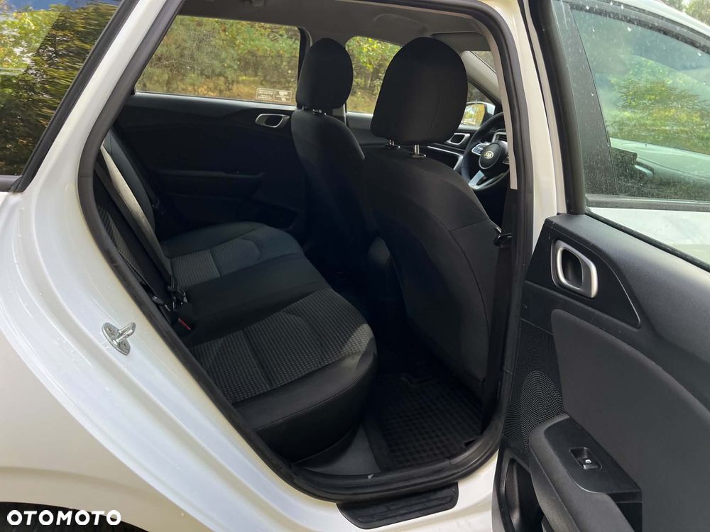 Kia Ceed 1.4 M - 9