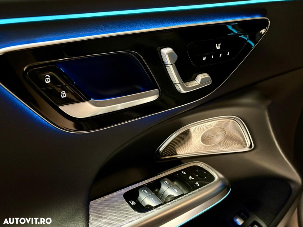 Mercedes-Benz E 400e 4Matic 9G-TRONIC AMG Line NIGHT Edition - 9