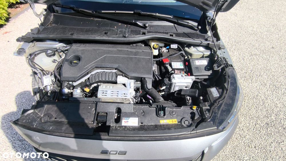 Peugeot 208 - 9