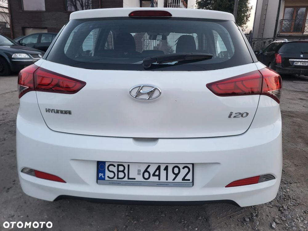 Hyundai i20 1.2 BlueDrive Classic + - 4
