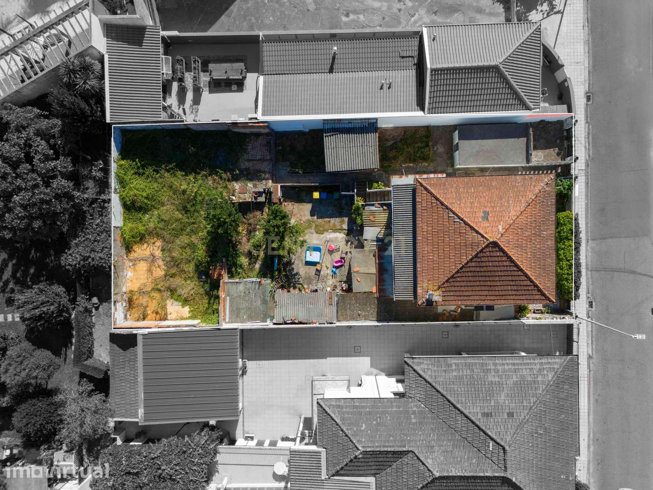 Moradia à venda em Ermesinde para habitação e/ou investimento - Grande imagem: 4/16