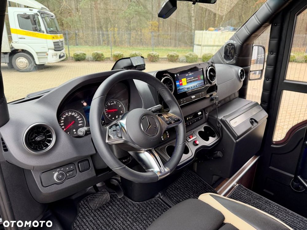 Mercedes-Benz Sprinter 519 Tourist Line Full Panorama GSR II - 6