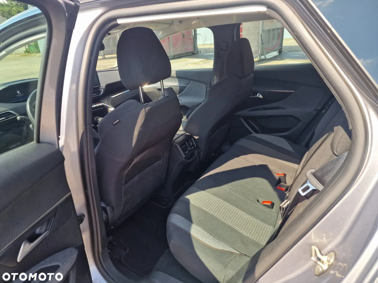 Peugeot 3008 1.5 BlueHDi Crossway S&S EAT8 - 9