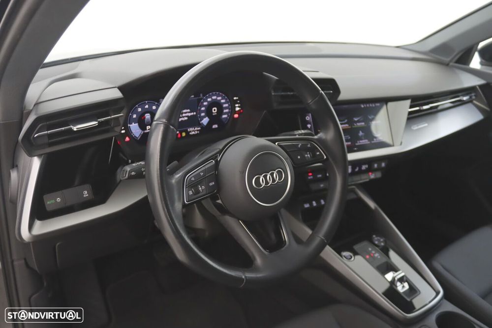 Audi A3 Sportback 30 TFSI S tronic - 3