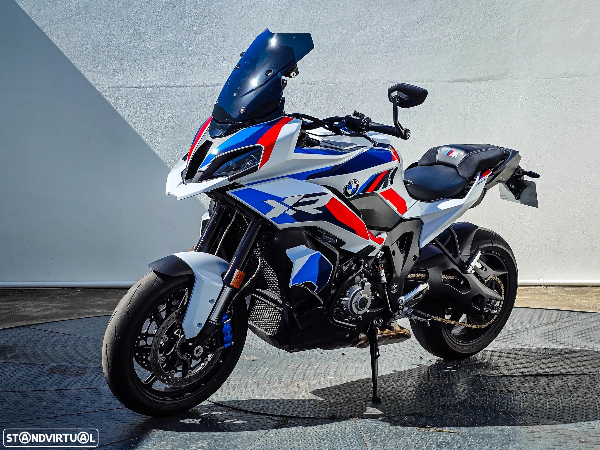 BMW M 1000 XR - 1
