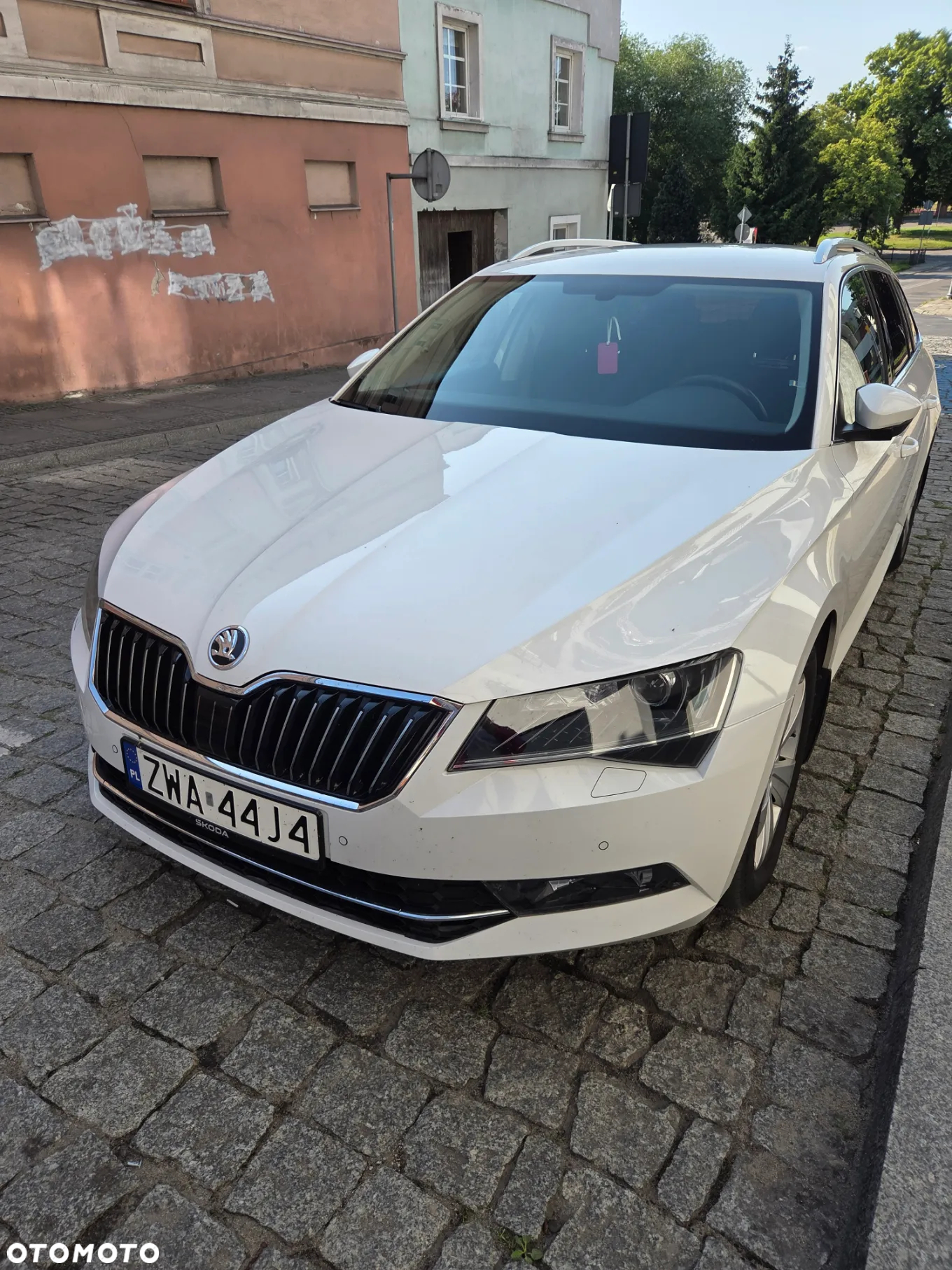 Skoda Superb 2.0 TDI Ambition - 3