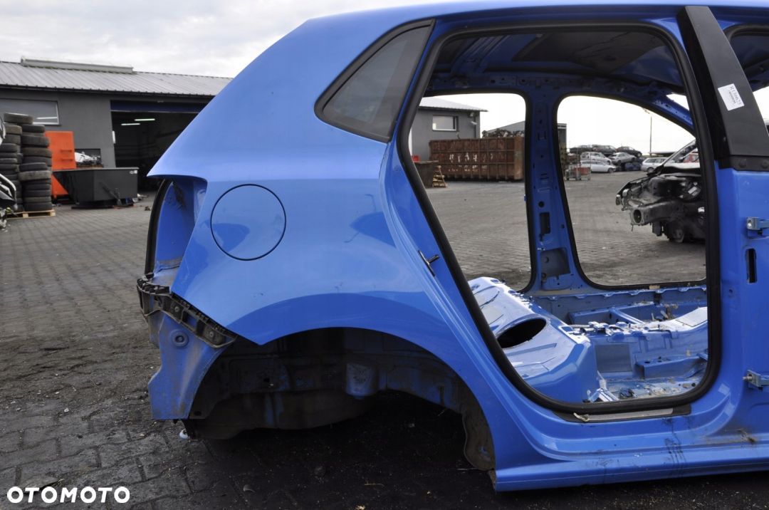 VOLKSWAGEN POLO V ĆWIARTKA BŁOTNIK PRAWY TYŁ TYLNY - 1
