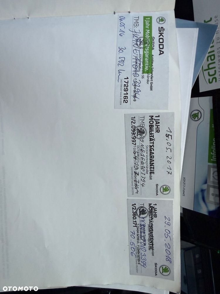 Skoda Octavia 2.0 TDI DSG RS - 29