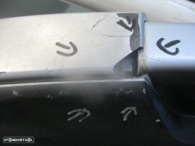 Barra De Tejadilho 872734D200 KIA CARNIVAL 2 2009 2.9 CRDI 185CV 5P CINZA ESQ DANIFICADO - 3