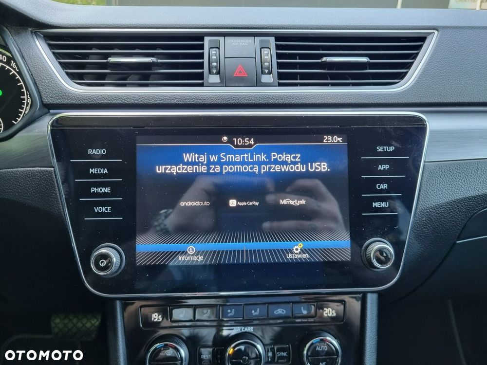 Skoda Superb 1.8 TSI Ambition DSG - 27