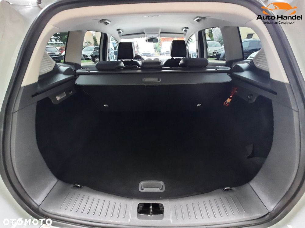 Ford Kuga 2.0 TDCi 4x4 Titanium - 13