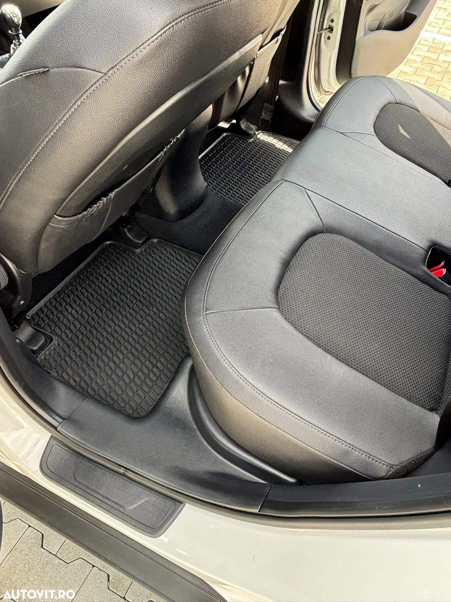 Hyundai ix35 - 15
