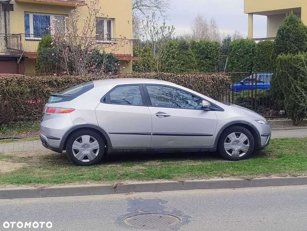 Honda Civic 1.4 Comfort - 4