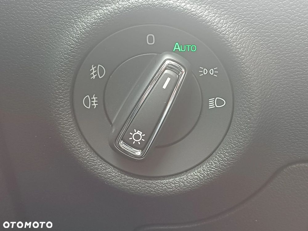 Skoda Scala 1.5 TSI Drive DSG - 17