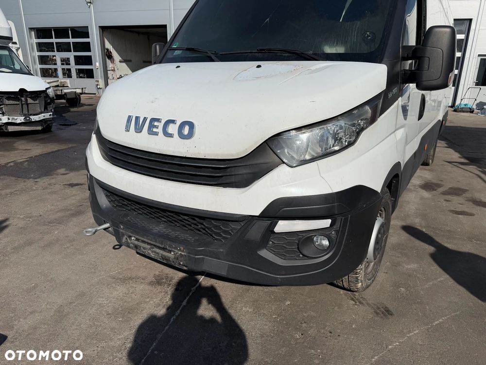 Iveco Daily 35s15 14-18r przód kompletny - 4