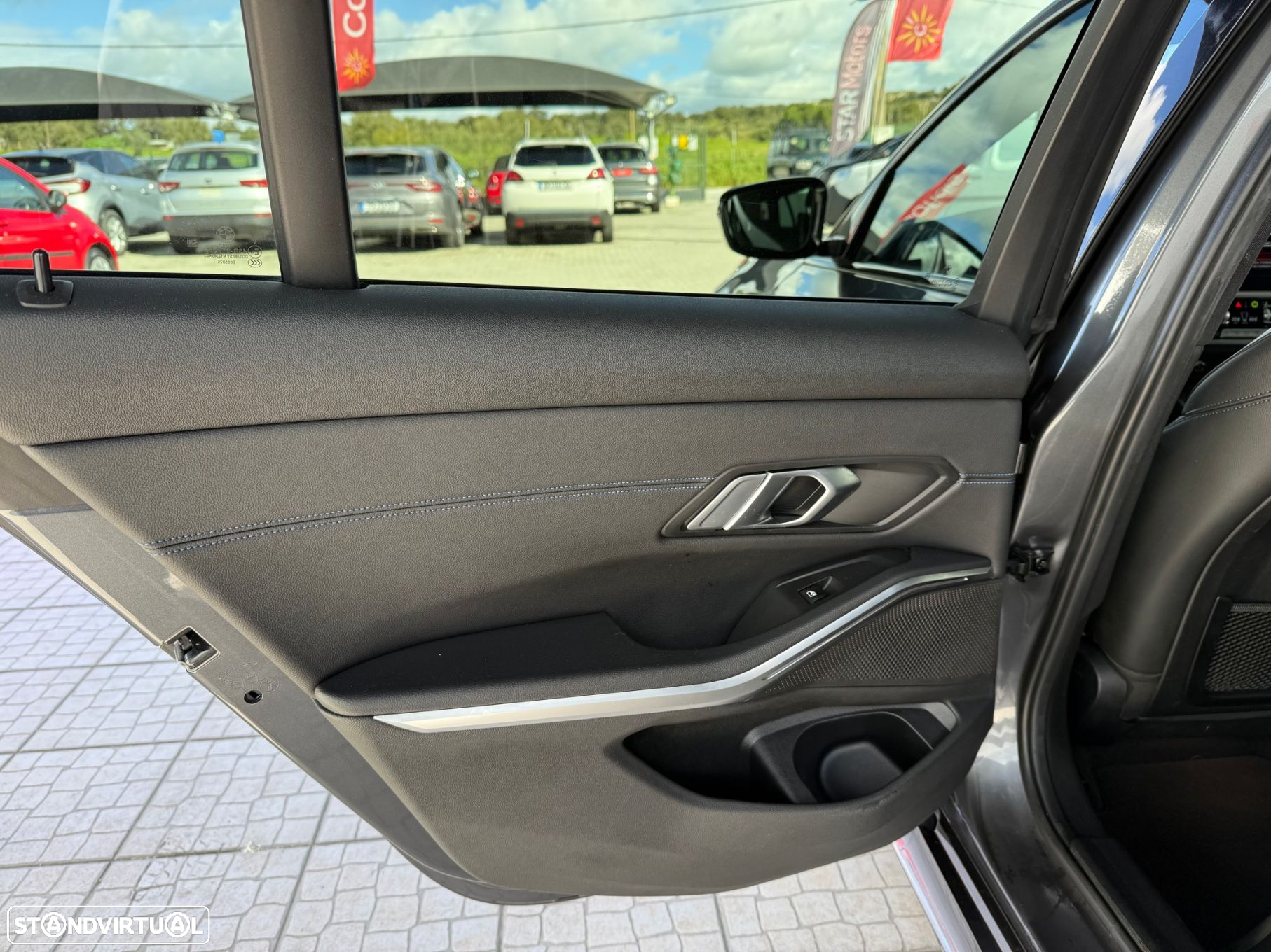 BMW 320 d Touring Pack M Auto - 13